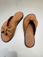 HOW I MADE A BOW DESIGN FOR A SLIPPERS UPPER thumbnail